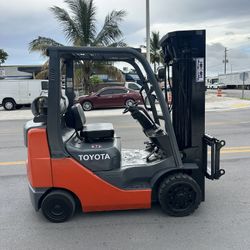 Forklift Toyota 