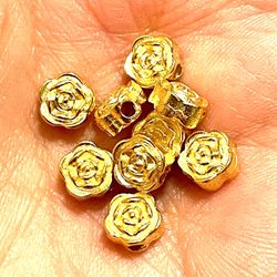 Lot Of Gold Tone Floral Beads