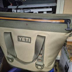 Yeti Hopper Two 30