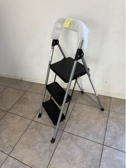 3 Step heavy duty ladder - L35