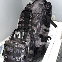 Backpack Bundle Set 🎒🎒🎒✅✅💥💥‼️