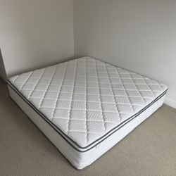 Novilla King Size Mattress – $120