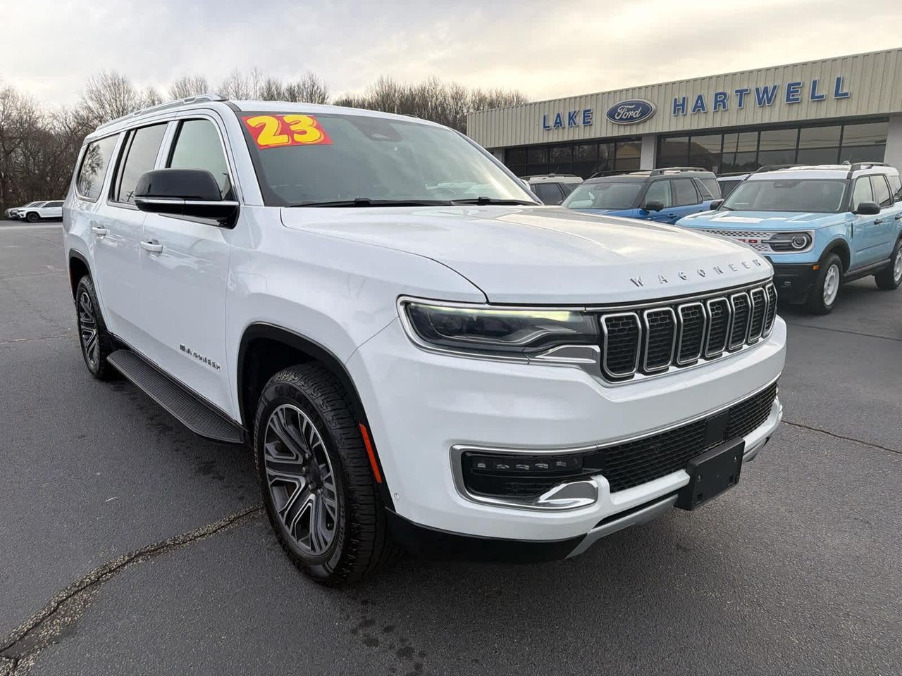 2023 Jeep Wagoneer L