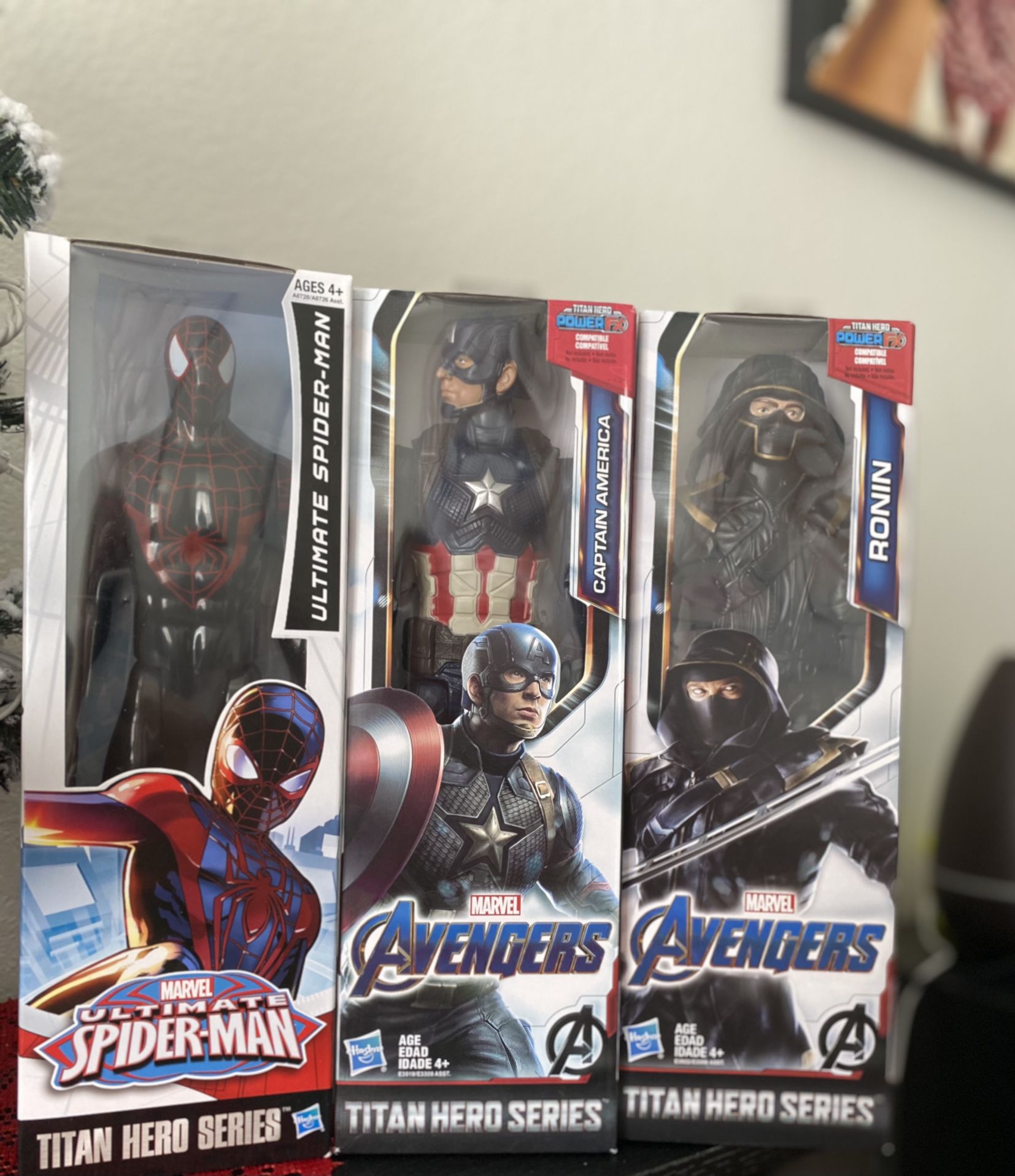 3 Marvel Action Figures