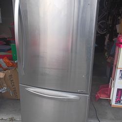 LG Refrigerator 