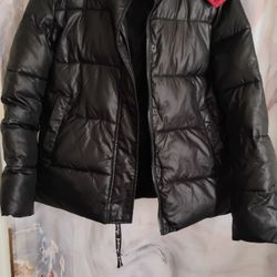 Size M women's teens damas 