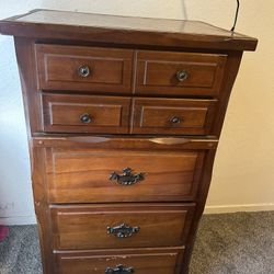 4 Drawer Highboy Chest 