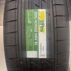 305/40/22 Tires Brand New 