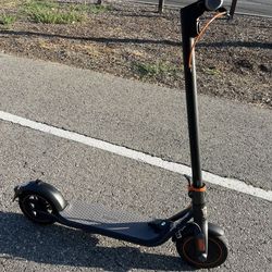 Electric scooter