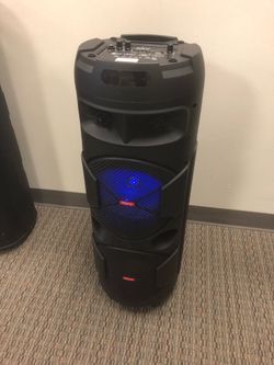 Dual eight inch rechargeable Bluetooth speaker/aux/fm/USB and SD port/microphone for karaoke/brand new!!