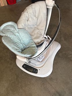 4moms Baby Swing with Insert