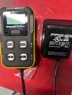 Honeywell BW 4 gas monitor