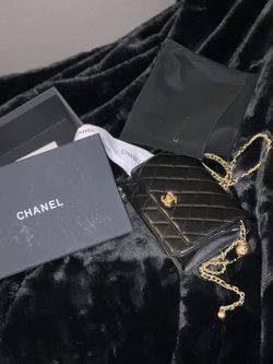 Chanel Black Quilted Lambskin Pearl Crush Wallet on Chain Gold Hardware,  2022 for Sale in Elmwood Park, NJ - OfferUp