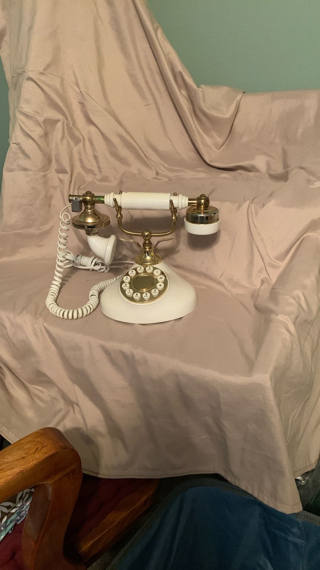 Decorative Working Phone
