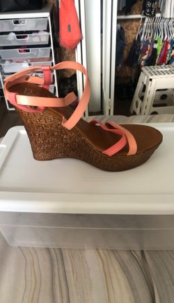 Coral and Pink Wedge