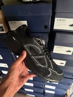 Dior B30
