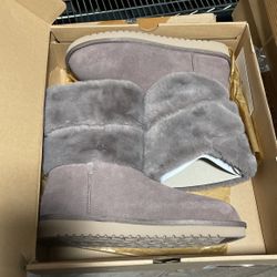 Women Size 10 KOOLABURRA By Uggs 