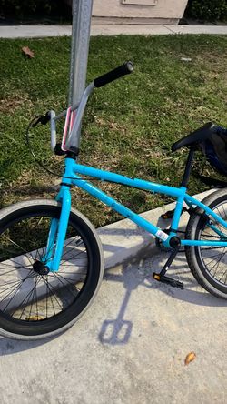 20” Mongoose BMX BIKE