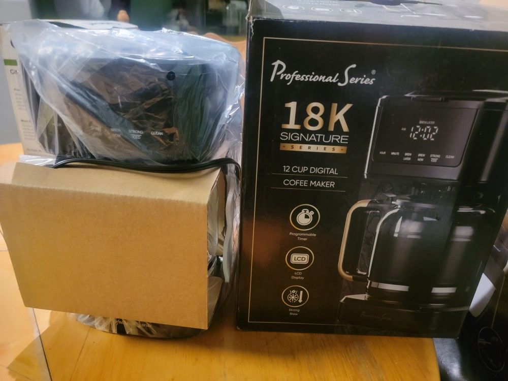 Coffee Maker -12 Cup