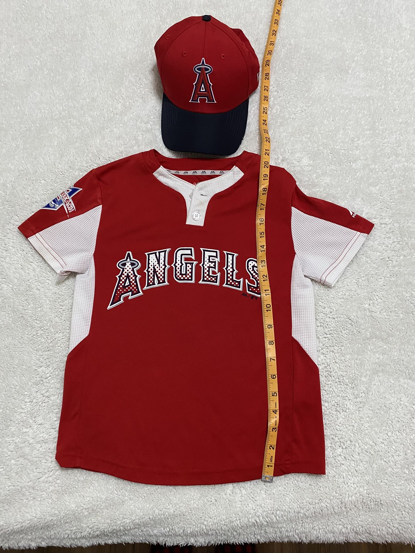 Los Angeles Angels Jersey & Cap