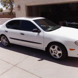 2000 Infiniti I30