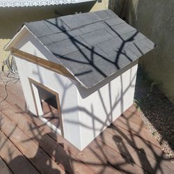 Customer Dog House