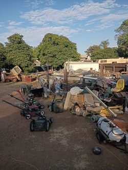 Everything must go