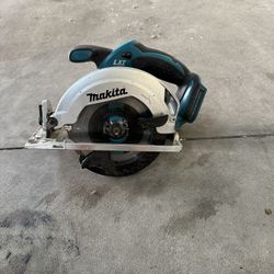 Makita Cordless Circular Saw 