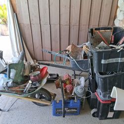 Everything Must Go 800