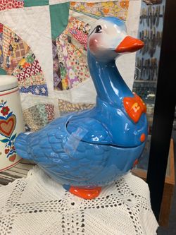 Vintage Blue Duck Cookie Jar
