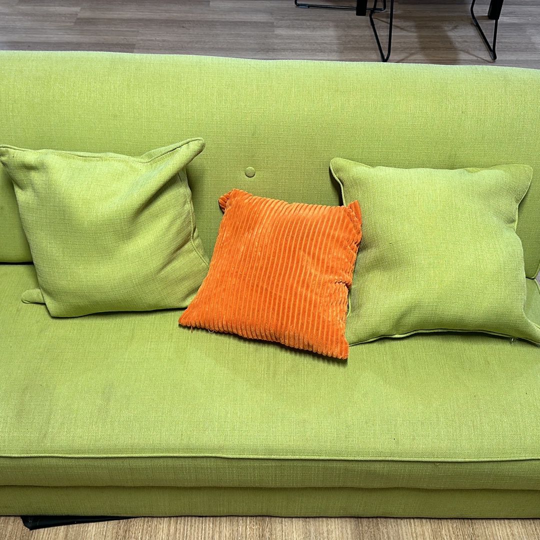 GREEN COUCH - GOOD CONDITION - WILLING TO LOW THE PRICE IF TAKEN AWAY ASAP