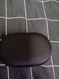 Merkury ear buds