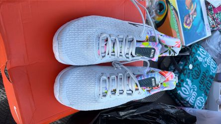 Women new Nike rival