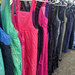 Cheap Snow Gear 12/22  Alma’s Flea Market 