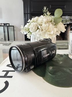 Canon Vixia  HF S10
