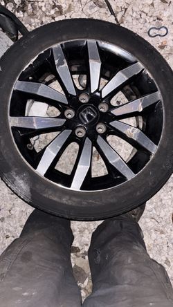 Honda Accord OEM 17’ Rims All 4