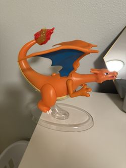 Pokémon Flying Charizard