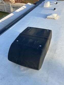2015 Winnebago Sightseer Ac Units