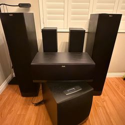 Klipsch Speaker Set