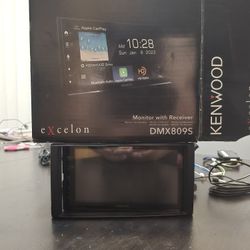 KENWOOD EXCELON MONITOR WITH RECEIVER DMX809S 
APPLE CARPLAY & ANDROID CARPLAY
ANDROID MIRRORING