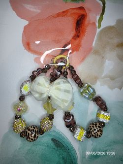 Flower Cheetah Phone Charm (thick beads)