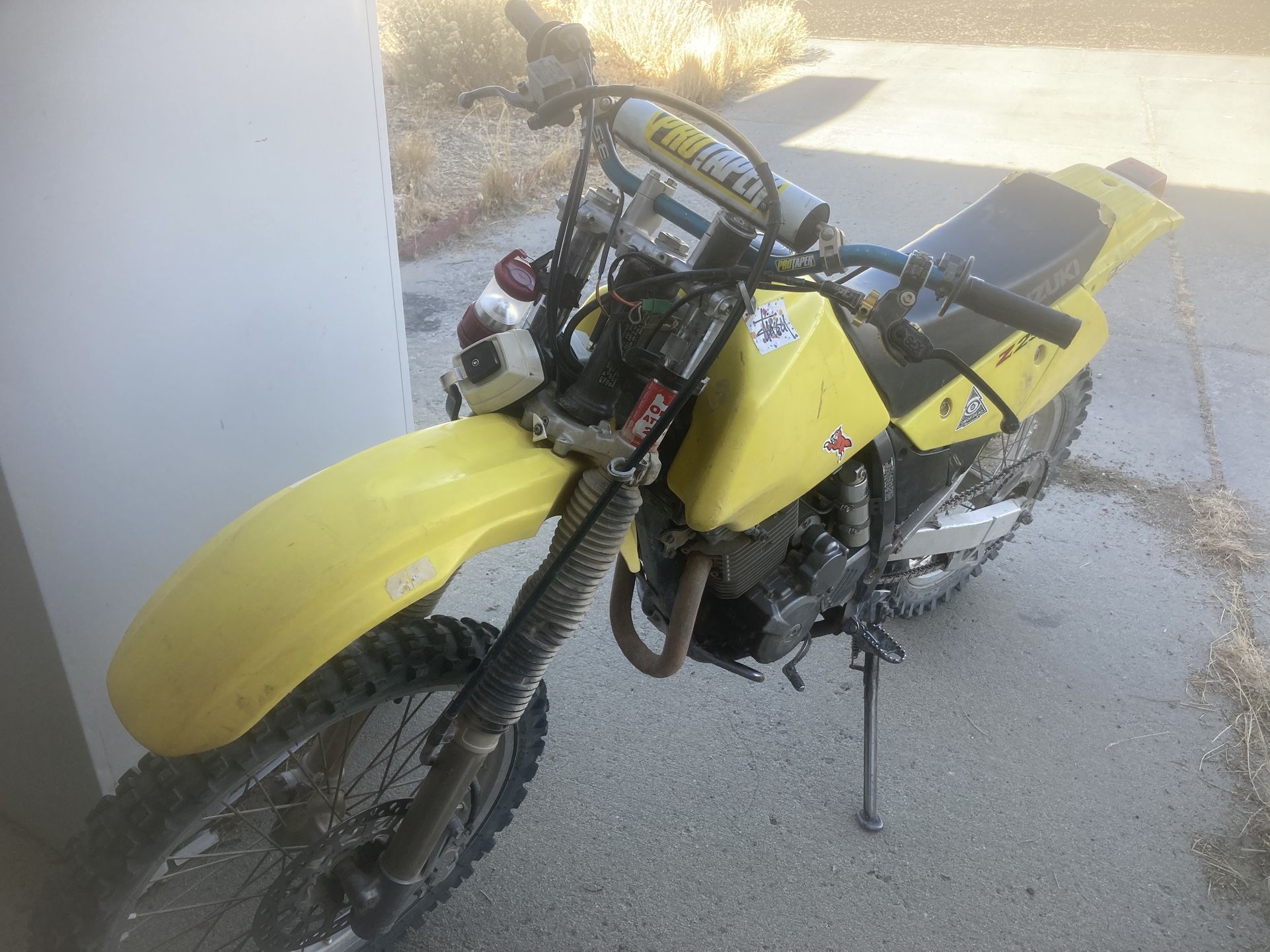 2001 Suzuki DRZ250