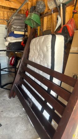 New mattress with metal frame included