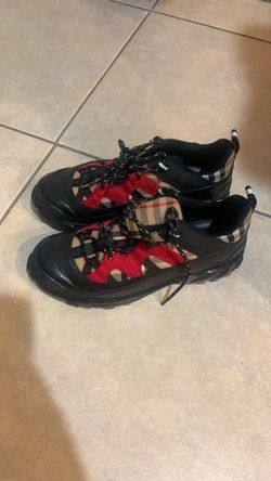 Burberry Size 38 Women