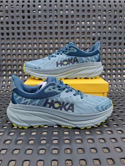 Hoka Challenger ATR 7 Sneakers