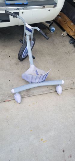 Girls 3 wheel drift Tricycle  ages 5 and up