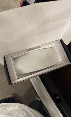 Tesla Wall Connector Glass Dacia