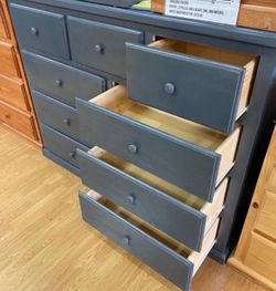Nine drawers dresser