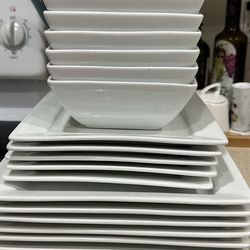 Dinner plates Canopy