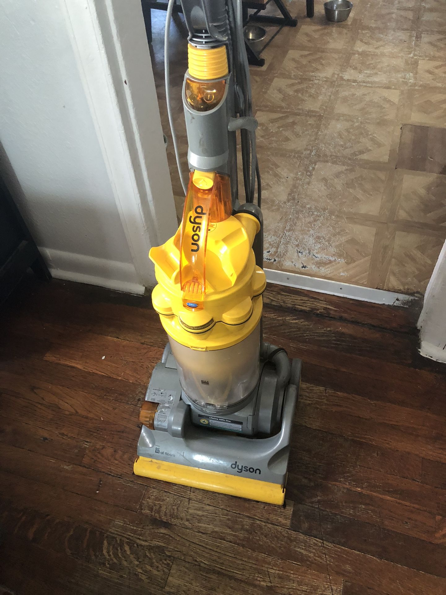 Vaccum Dyson
